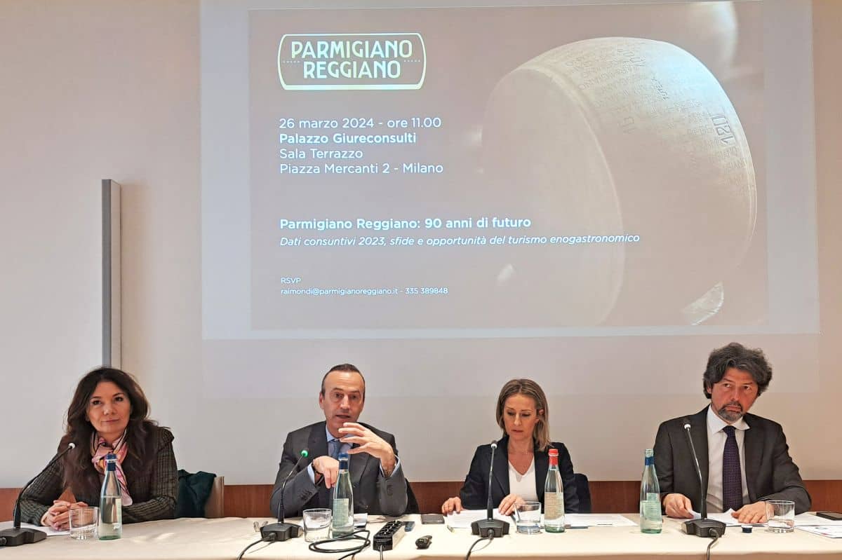 Parmigiano Reggiano, nel 2023 record fatturato oltre 3 mld