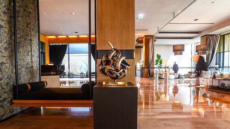 Caesars Palace e Oblong Contemporary Art Gallery portano a Bluewaters Island, Dubai, le suggestioni dell’arte e della storia italiana
