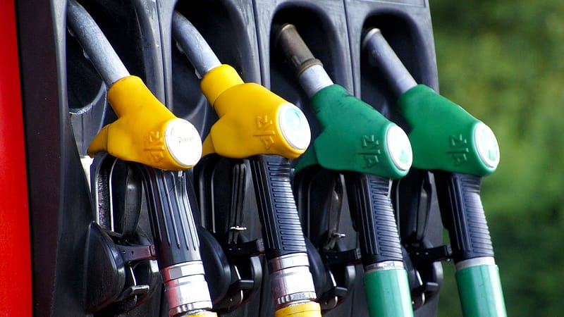 decreto sui prezzi dei carburanti